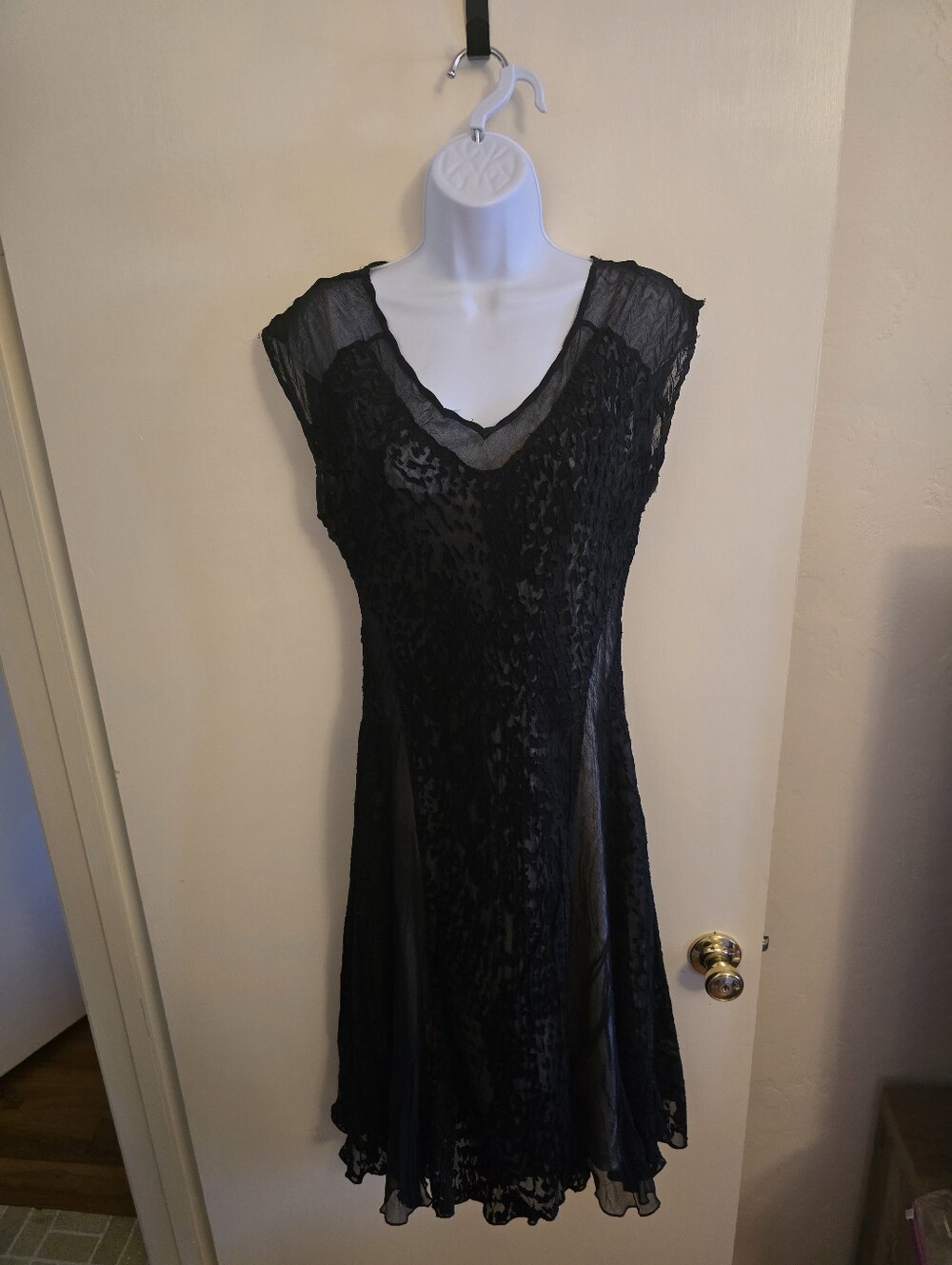 Komarov Black Stretch Lace Midi Dress Champagne Slip M Elegant Cocktail Party - Picture 4 of 10